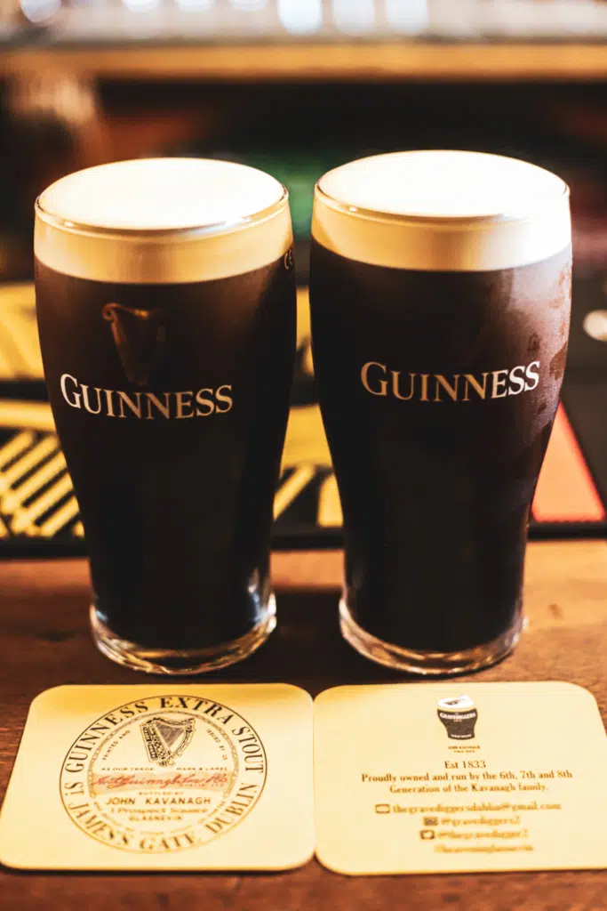 two_guinness_pints-perfect_pint_tour_dublin